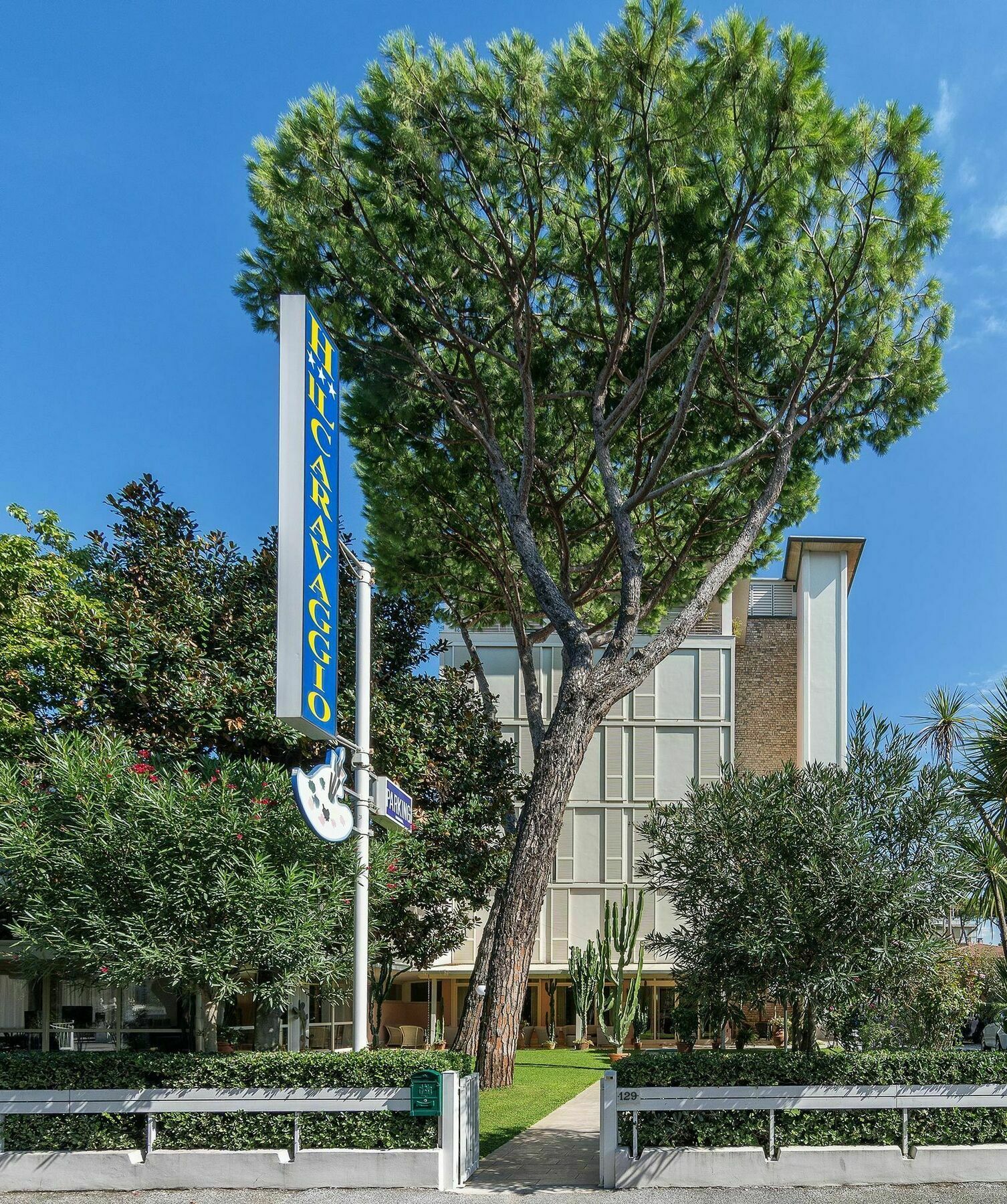 Hotel Il Caravaggio Marina di Pietrasanta Bagian luar foto